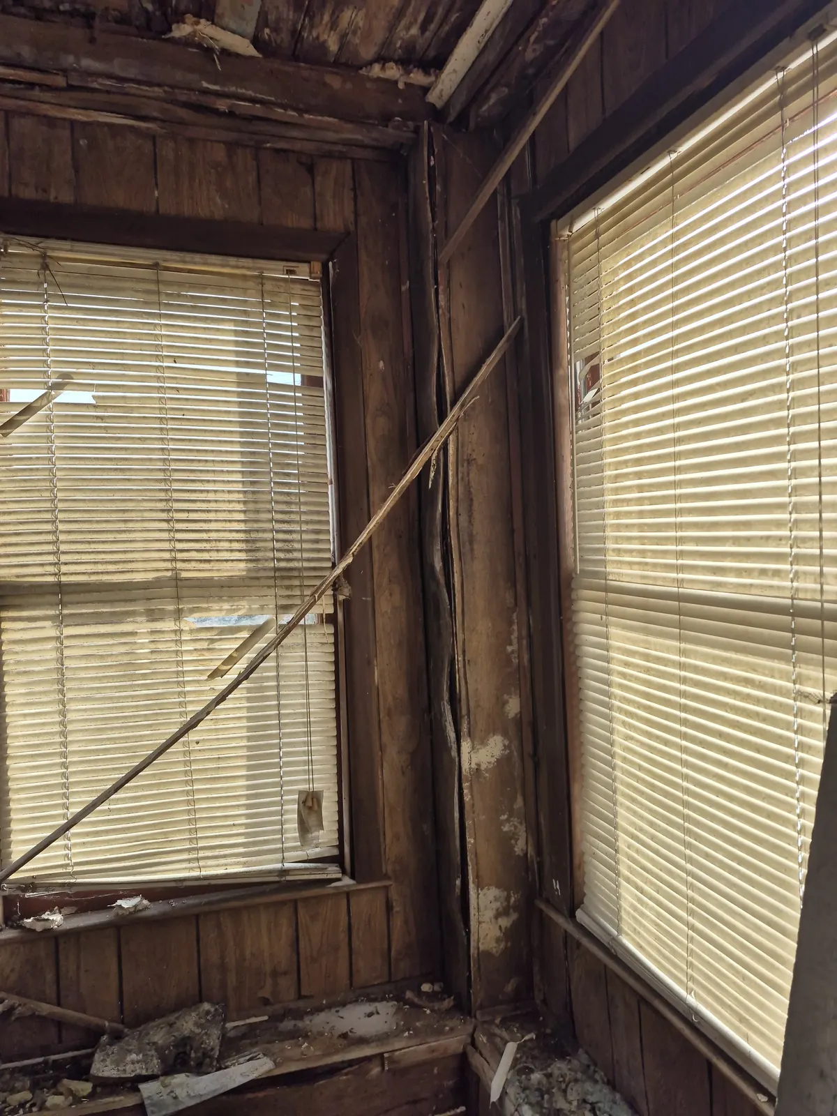 Drywall installation and finishing through a stairwell